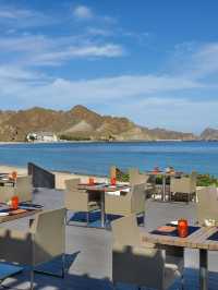 🌟 Sultan's Splendor: Muscat's Finest Stay 🌟