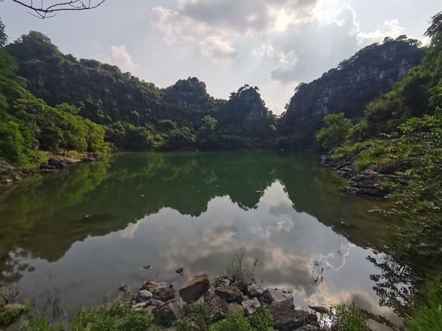 廣西來賓八仙天池如入仙境
