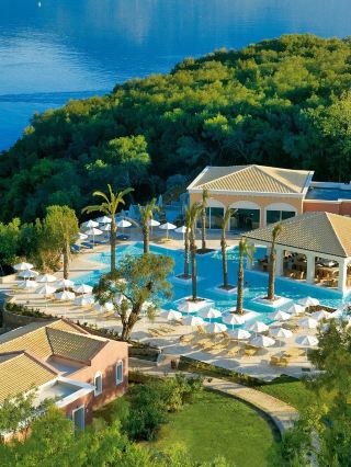 🌟 Grecian Getaway: Unwind at Grecotel Eva Palace 🌟