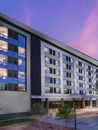 🌟 Scottsdale's Staycation Gems Unveiled 🏨✨