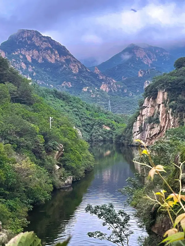 怀柔百泉山：親子遠足與玩水的完美去處。