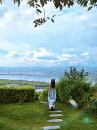 西昌｜住進雲端躺床上看邛海