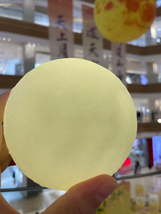 海口中秋打卡！！拍到了超級大月亮，在陽光城。