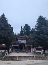 宣威東山寺。