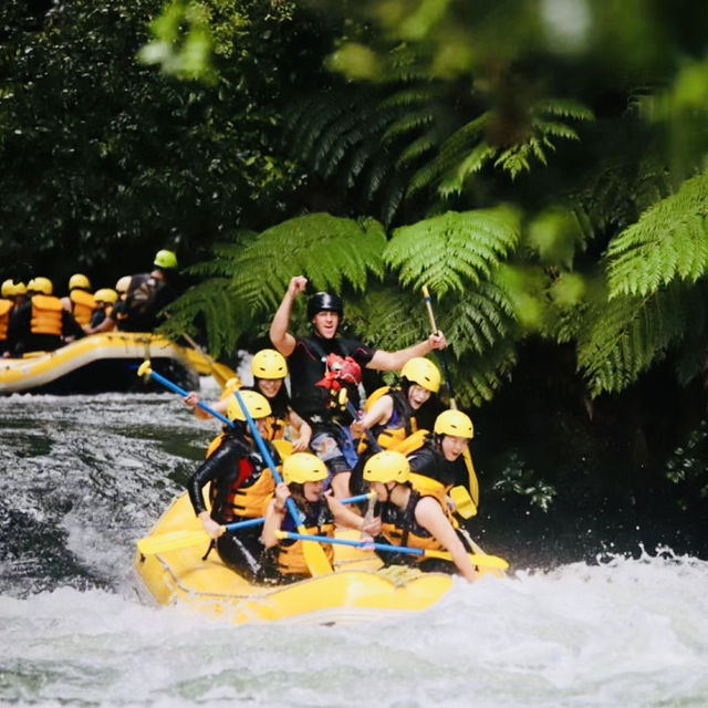 Rotorua Rafting with Coach and partners.