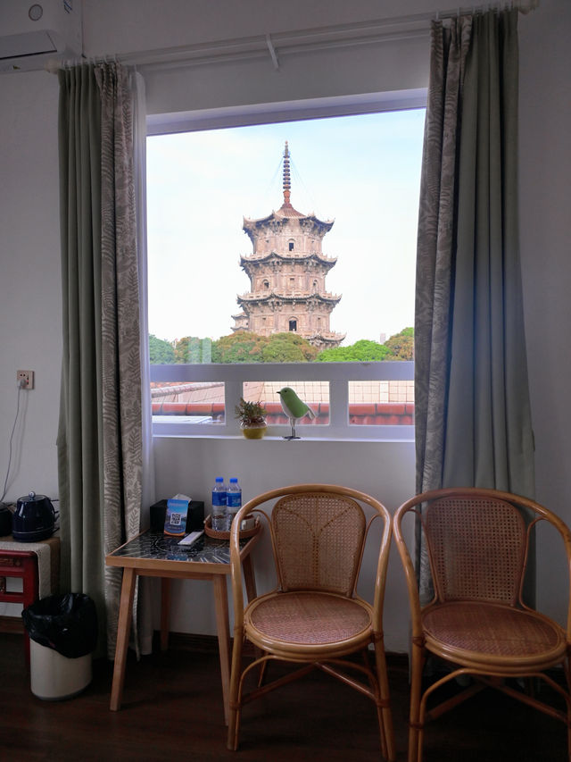 想感受泉州煙火氣？住在西街巷子裡的2208客棧就對了！