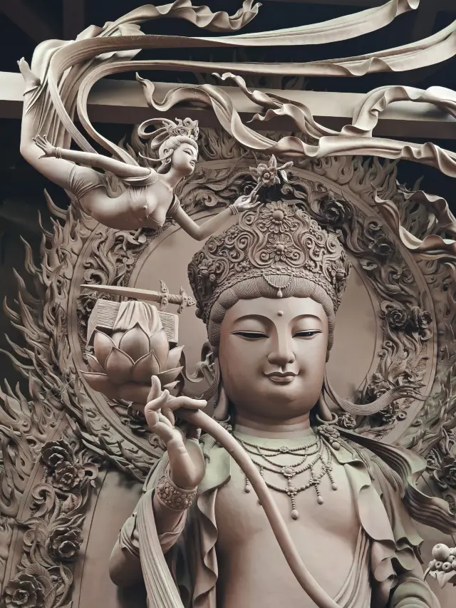 綿陽聖水寺石雕，刀筆之下神韵天成。