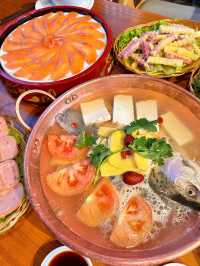 離開麗江前一定要吃的三文魚火鍋！！