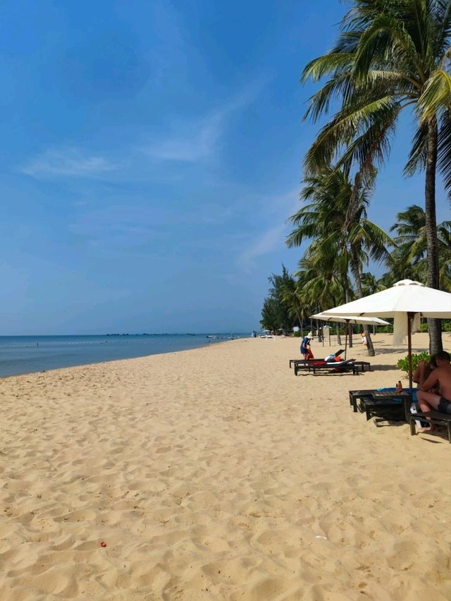 The Perfect Spot for Sunsets and Relaxation in Phu Quoc