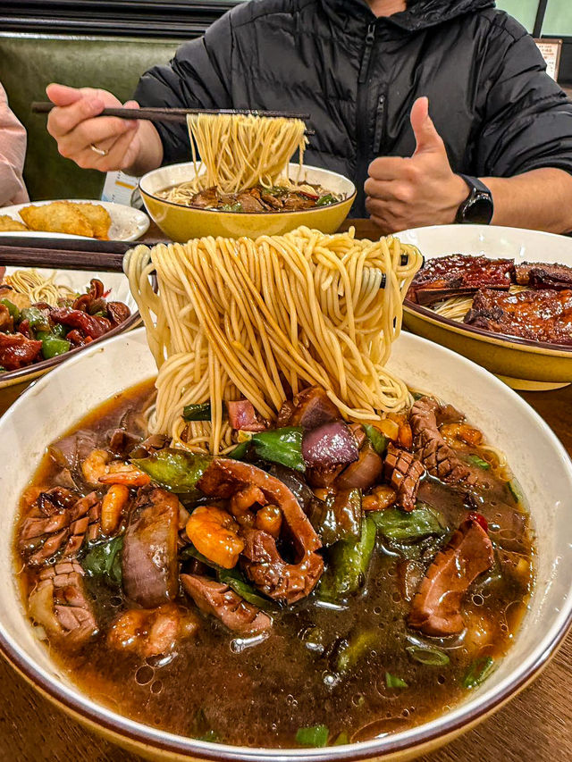 在上海!個人覺得無法超越的一家麵館 在上海!個人覺得無法超越的一家麵館