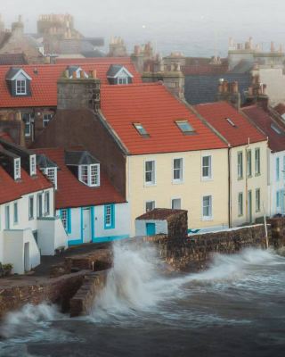 A Quiet Town Known to Few, a Seaside Cottage in Your Dreams