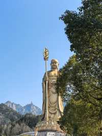 心向神靈