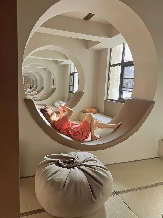 Tianjin bathhouses? Gotta be the OG No. 9 Hot Springs.