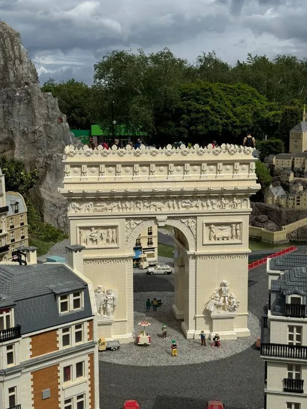 Exploring Windsor and Legoland on a Bank Holiday