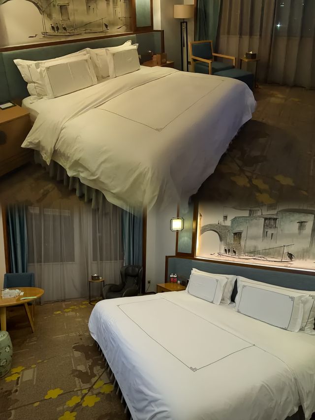 酒店地理位置優越，房間隔音效果很好