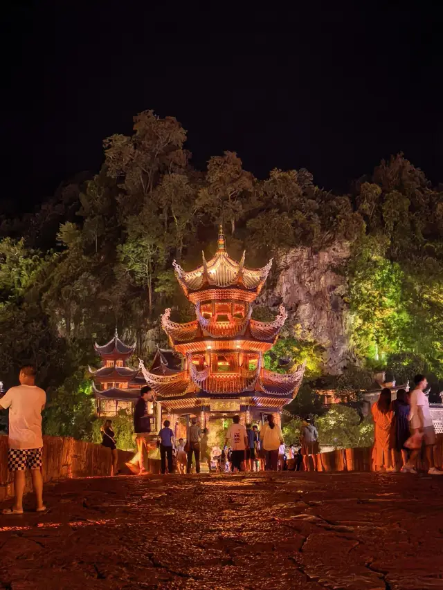 Ultra-Detailed One-Day Travel Guide to Zhenyuan Ancient Town – Just Go for It!