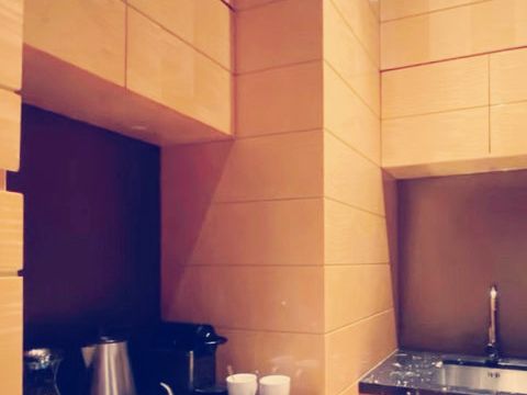 驚艷體驗】香港遨凱酒店：維港絕美夜景與奢華服務的完美邂逅**   
