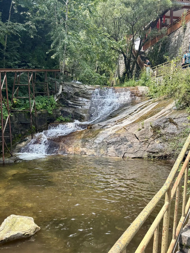 奇峽飛虹——天生橋景區