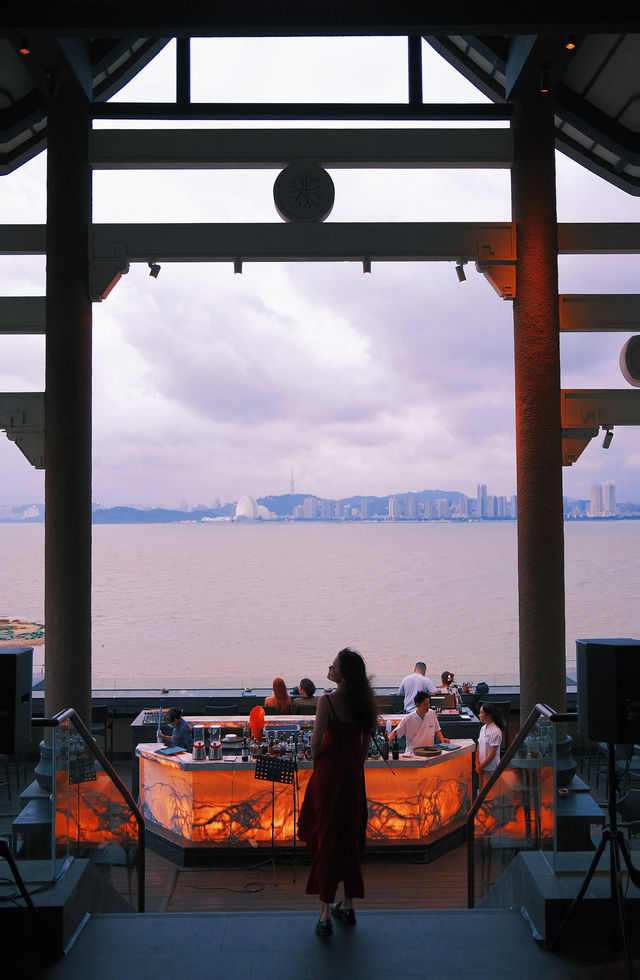 珠海絕美懸崖海景酒吧!吹著海風微醺也太chill了吧~ 珠海絕美懸崖海景酒吧!吹著海風微醺也太chill了吧~