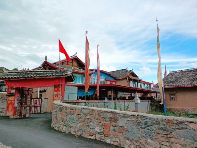 Title: Hidden Gems of Yunnan: A Journey into Remote Tibetan Villages