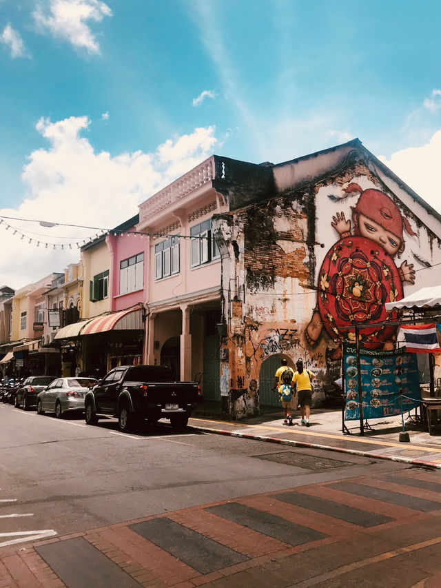 Phuket: Where Chill Vibes Meet Epic Adventures 🌴🌊