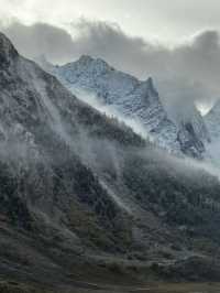 Songzan, Xizang (Tibet), China: A Remote Mountain Realm