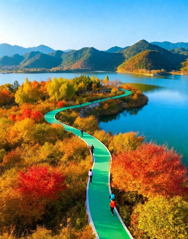 澄澈湖水、綿延綠道和原生態風光讓你感受自然與愜意的雙重治癒 澄澈湖水、綿延綠道和原生態風光讓你感受自然與愜意的雙重治癒