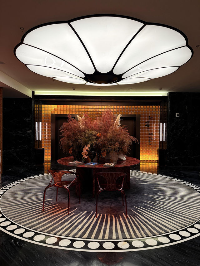 英迪格酒店把「交子文化」搬進CBD，宋韻與摩登雙封神