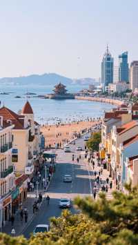 棧橋,是青島的「城市原點」,更是中國海岸線上最具人文溫度的百年地標。它不單是一條伸向大海的狹長堤岸,