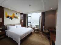 《深圳光影之旅:蔚徕酒店裡的都市詩意》