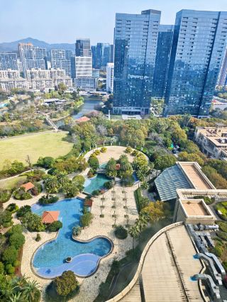 Family-friendly resort city view room + seafood buffet relaxation lounge