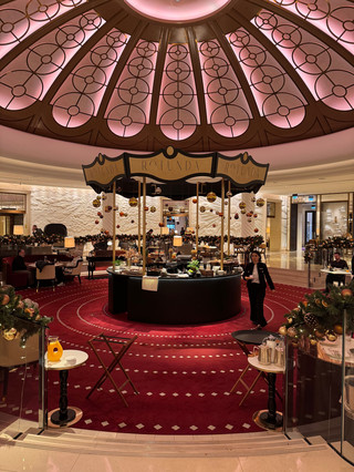 Luxury and Elegance at the Four Seasons Tower Bridge