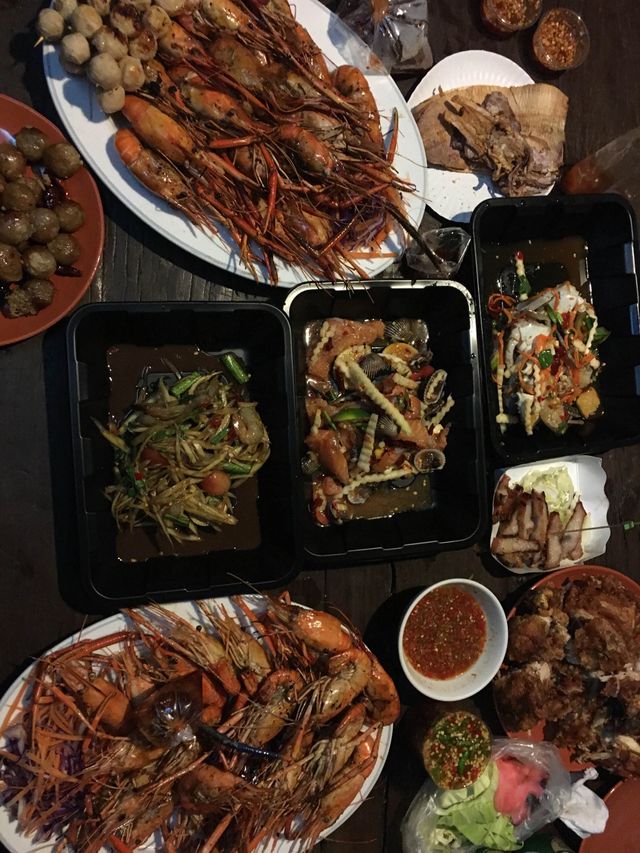 อเวย์เกาะกูดรีสอร์ต (Away Koh Kood Resort)