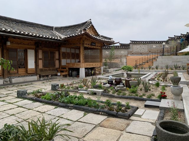 韓国　韓国観光スポット　外せない北村韓屋村を静かに散策！