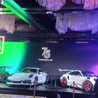 75 週年 Porche跑車,結合美與力的設計!