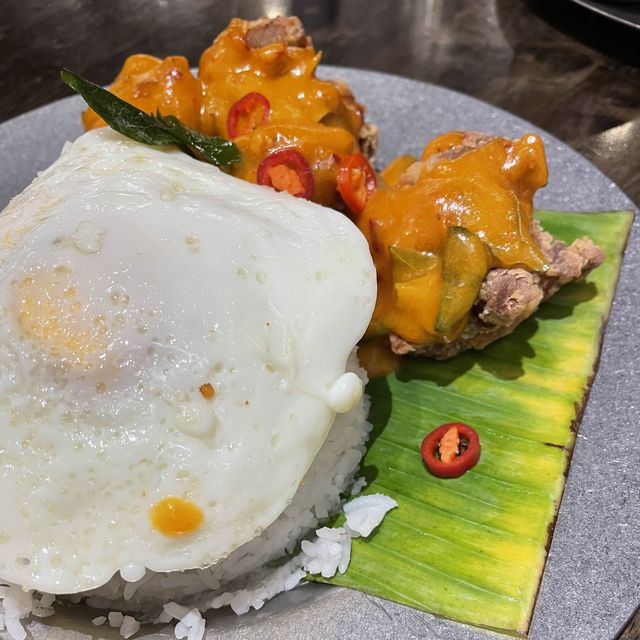 Affordable brunch at Luck Bros Kopi