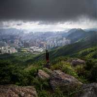 香港🇭🇰 ｜飽覽港九維港的城市景色🏙️ - 飛鵝山觀景台