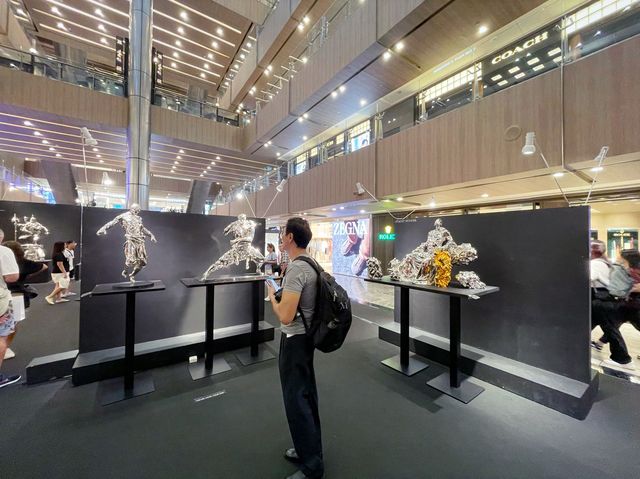 Sculpture art exhibition