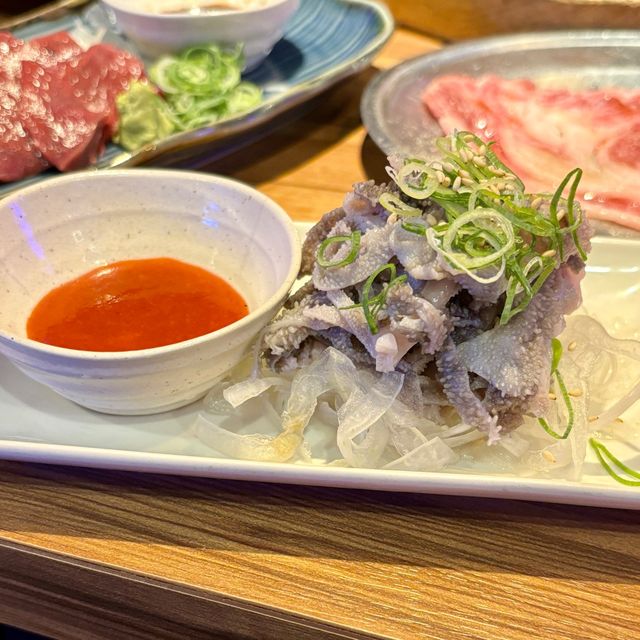 【大阪・東梅田】高品質の和牛が食べ放題でお手頃に味わえる「和牛焼肉食べ放題 ヤキニクギャング 梅田店」