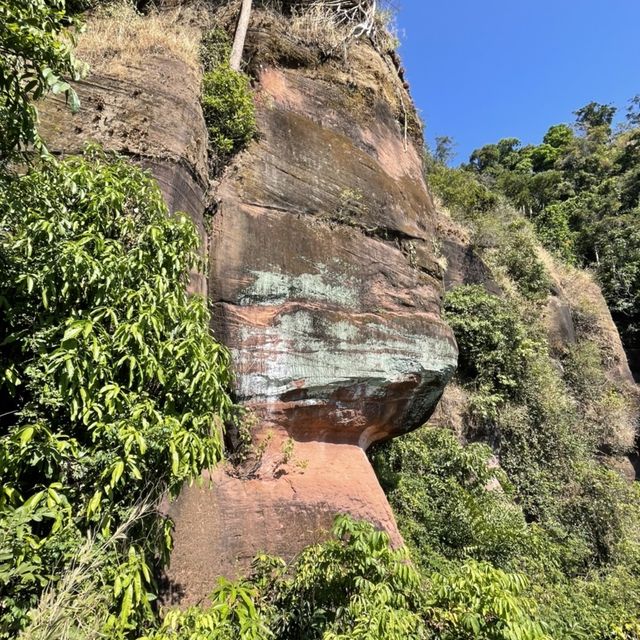 🏞️🌳แวะขอพรถ้ำนาคา ณ บึงกาฬ⛰️🌾