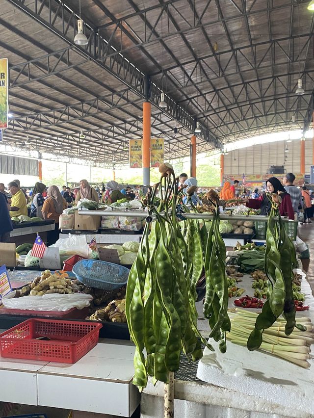 Happening local market! 