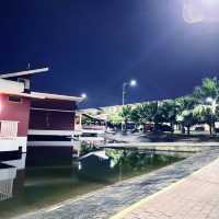 Water Chalet By Tasik Villa