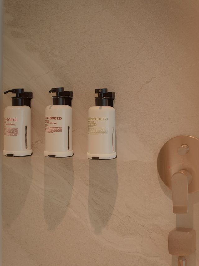  ✈️俯瞰飛機起降的綠色環保酒店🌿 The Silveri Hong Kong, M Gallery