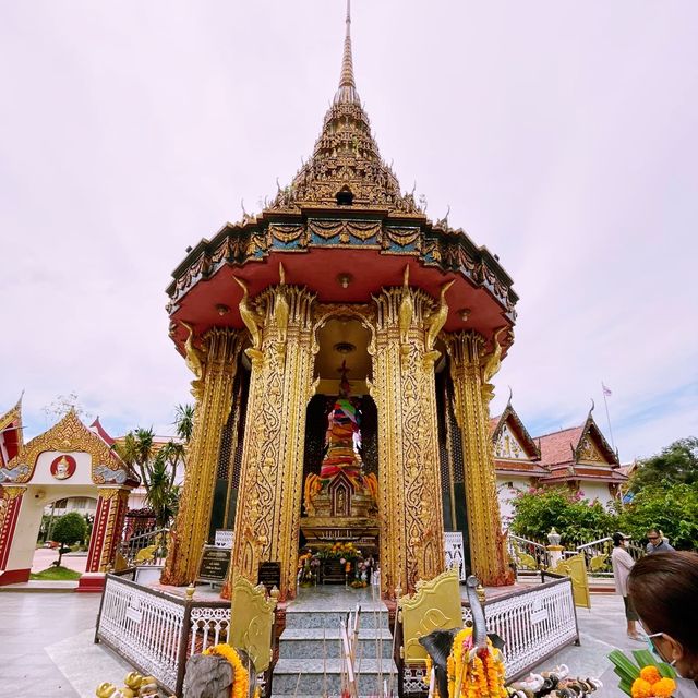 วัดราษฎร์บูรณะ (วัดช้างให้) 