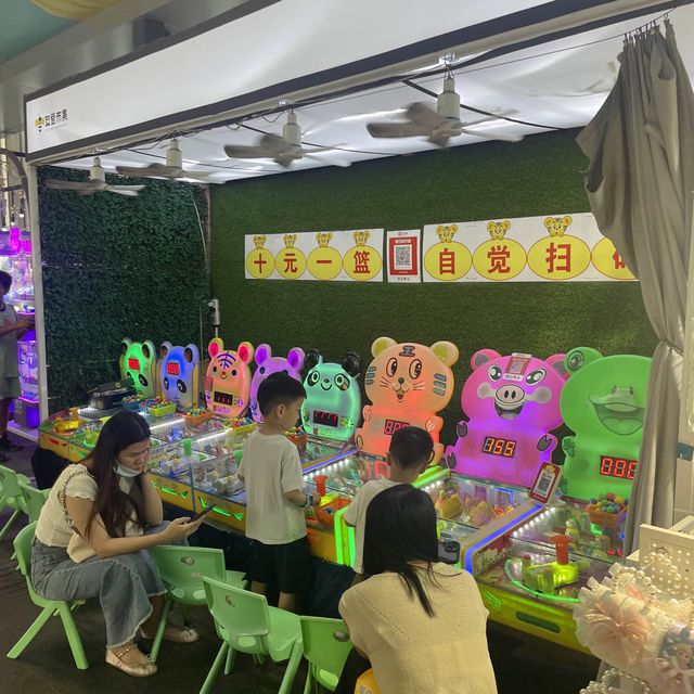 一天也逛不完的深圳大型商場👫