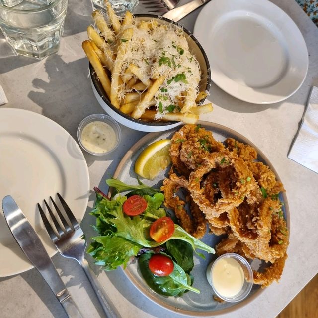 Check Out Newly Opened Cafe Clovelly 🍀