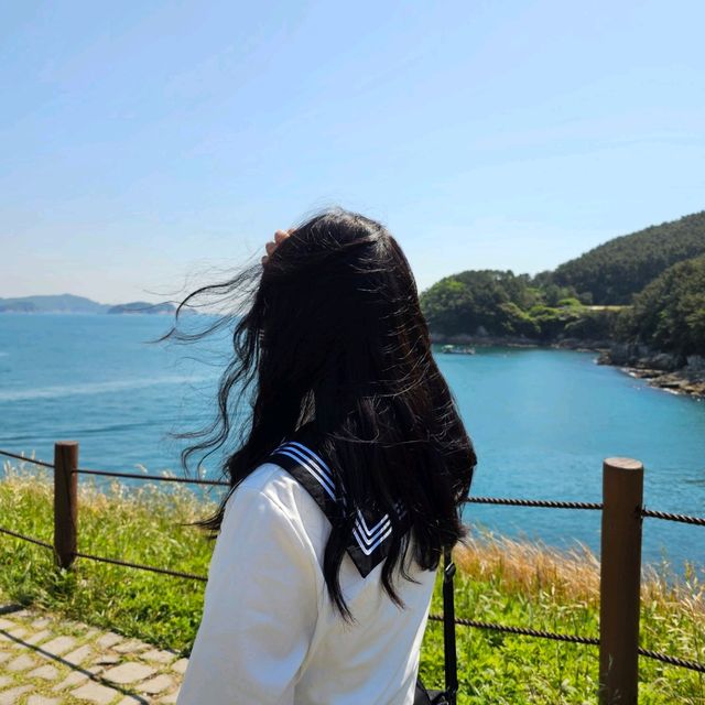 맑은 날, 감성사진 제대로 찍히는 거제도입니다.