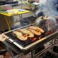 Enjoy street food at Yaowarat Road