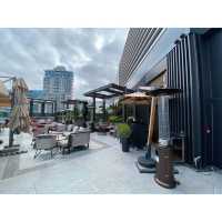 Rooftop海景餐廳嘆精緻東南亞菜