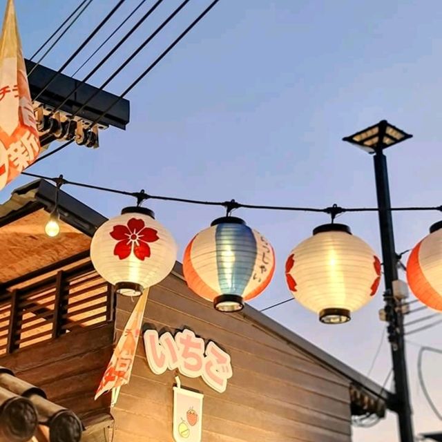#ตลาดปลาบางแสน 🐟🇯🇵 (バンセーン魚市場)
